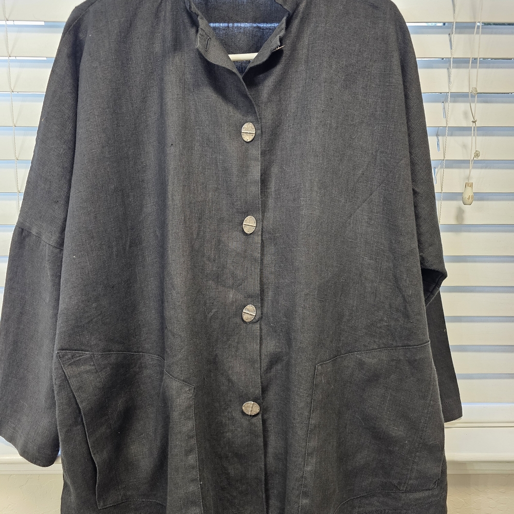 Relaxed Black Button-Front Women's Coat